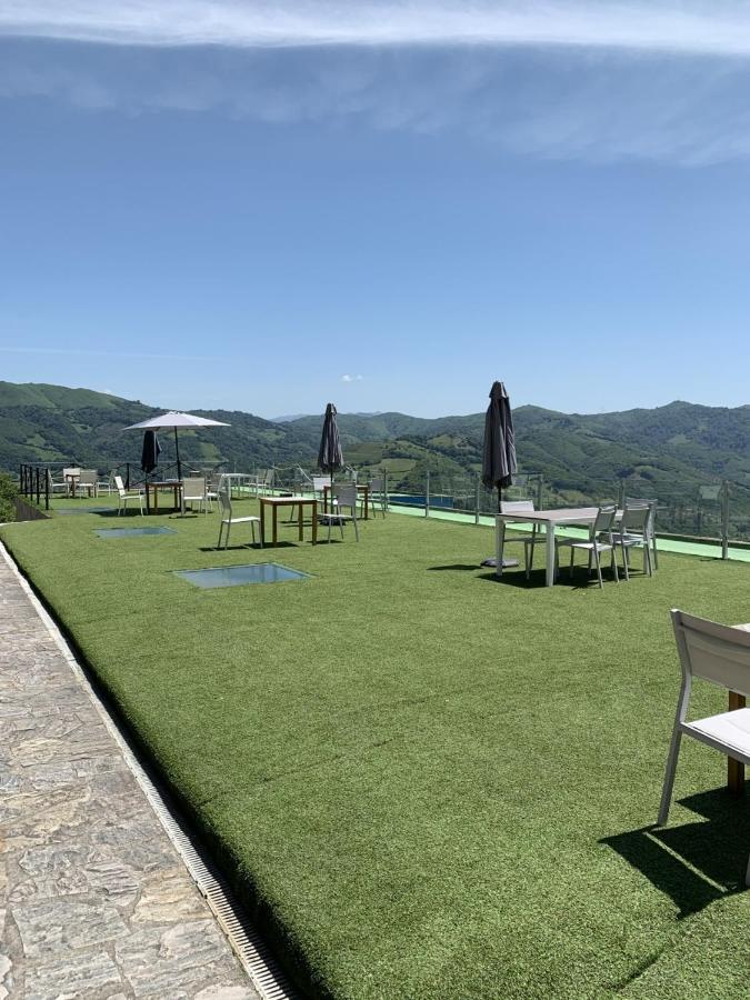 La Aldea Sonada Hotel Oviedo Kültér fotó