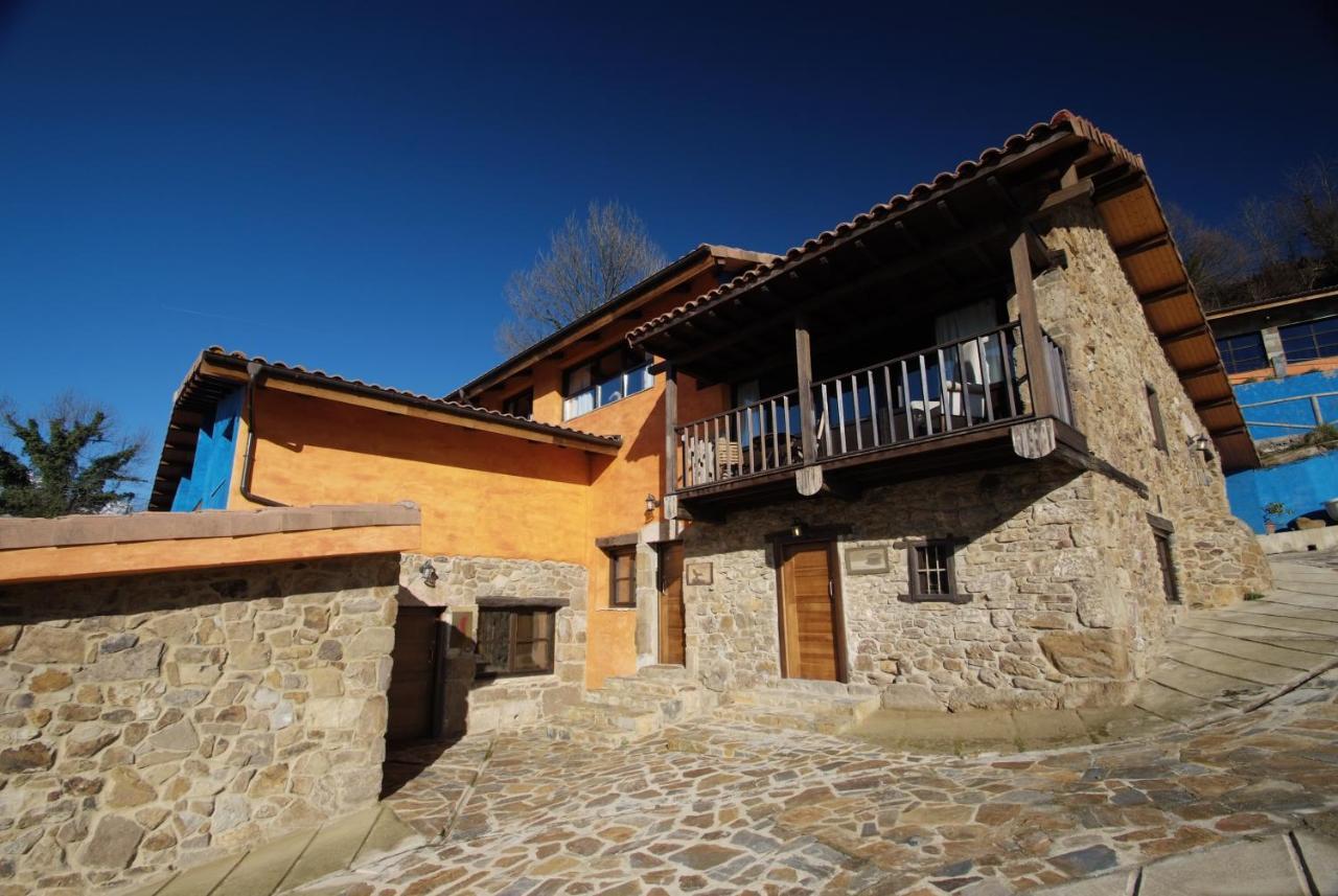 La Aldea Sonada Hotel Oviedo Kültér fotó