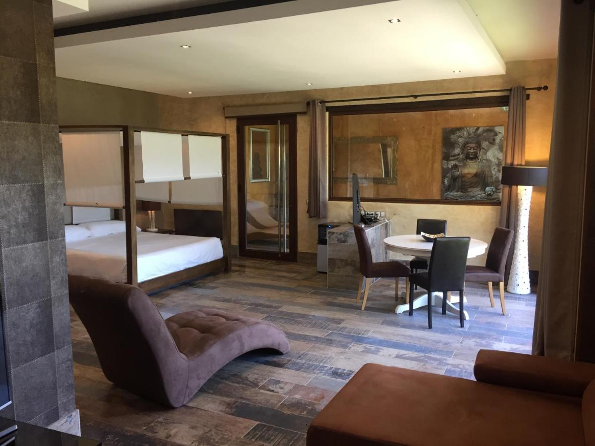 La Aldea Sonada Hotel Oviedo Kültér fotó